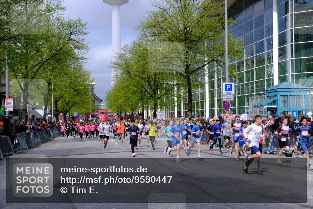 25.04.2026 - Das Zehntel Tim E. http://msf.ph/oto/9590447 25.04.2026 14:30:43 Ziel  meine-sportfotos.de