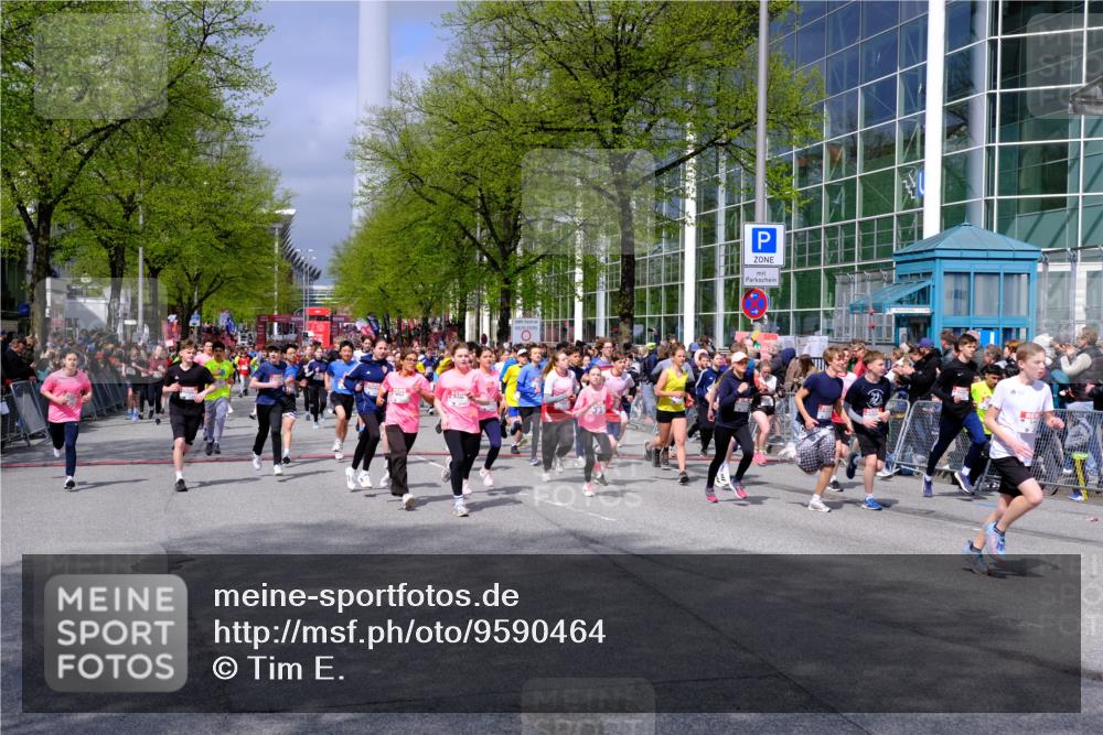 25.04.2026 - Das Zehntel Tim E. http://msf.ph/oto/9590464 25.04.2026 14:30:50 Ziel  meine-sportfotos.de