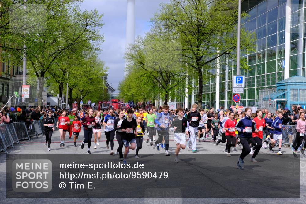 25.04.2026 - Das Zehntel Tim E. http://msf.ph/oto/9590479 25.04.2026 14:30:56 Ziel  meine-sportfotos.de
