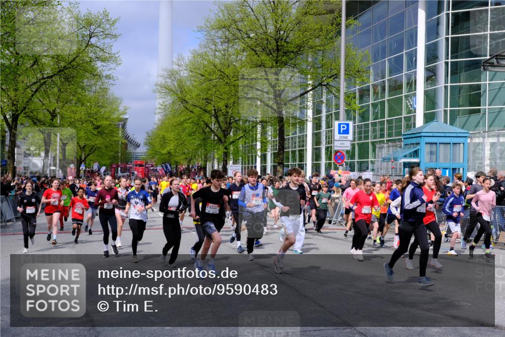 25.04.2026 - Das Zehntel Tim E. http://msf.ph/oto/9590483 25.04.2026 14:30:57 Ziel  meine-sportfotos.de