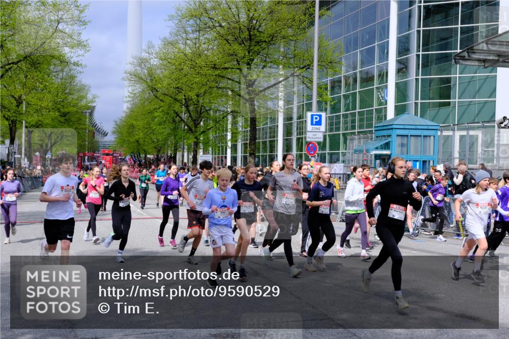 25.04.2026 - Das Zehntel Tim E. http://msf.ph/oto/9590529 25.04.2026 14:31:11 Ziel  meine-sportfotos.de