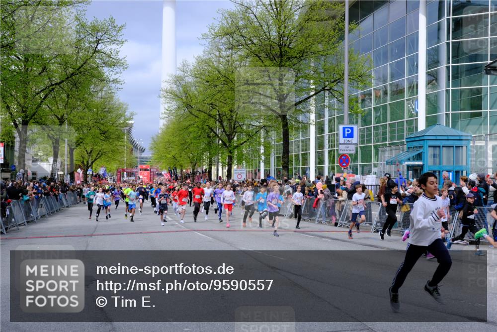 25.04.2026 - Das Zehntel Tim E. http://msf.ph/oto/9590557 25.04.2026 14:31:58 Ziel  meine-sportfotos.de
