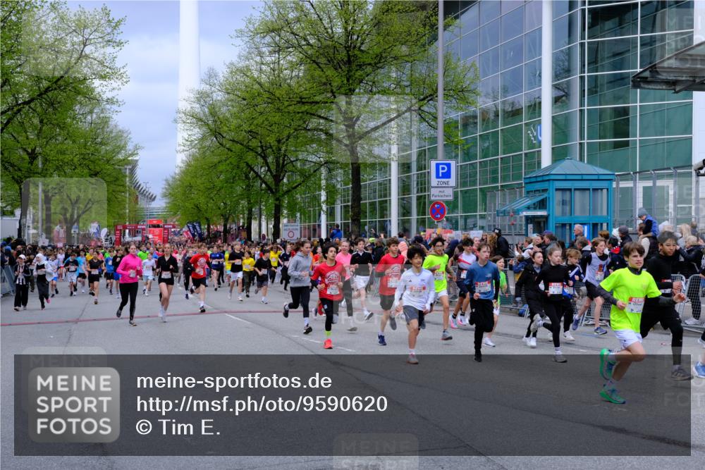 25.04.2026 - Das Zehntel Tim E. http://msf.ph/oto/9590620 25.04.2026 14:32:17 Ziel  meine-sportfotos.de