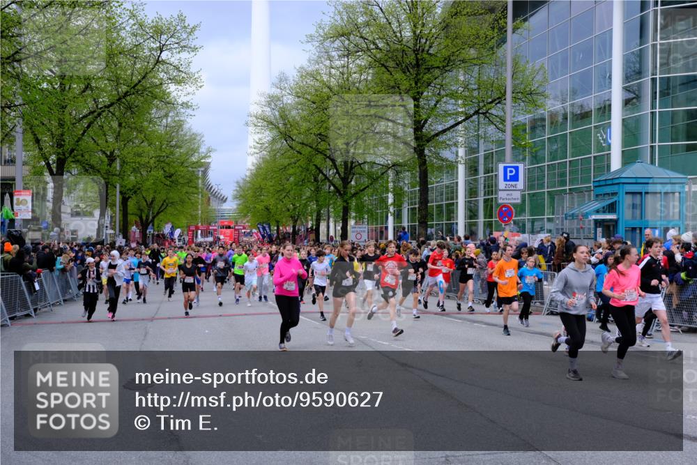 25.04.2026 - Das Zehntel Tim E. http://msf.ph/oto/9590627 25.04.2026 14:32:19 Ziel  meine-sportfotos.de