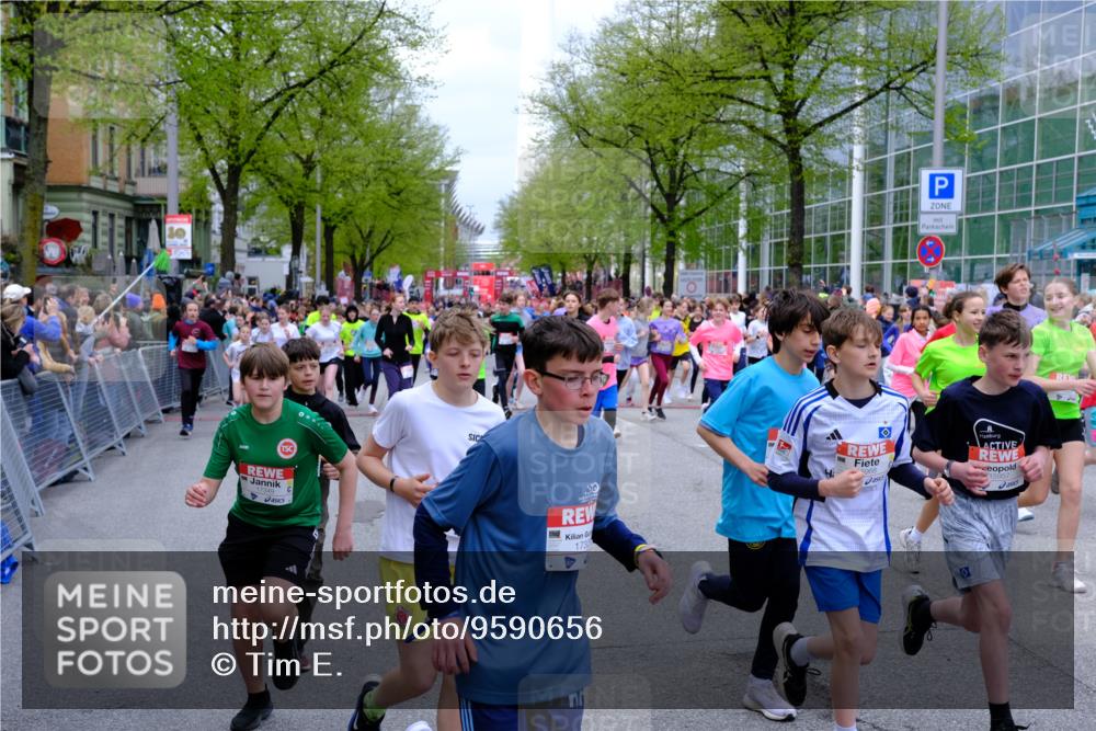 25.04.2026 - Das Zehntel Tim E. http://msf.ph/oto/9590656 25.04.2026 14:32:28 Ziel  meine-sportfotos.de