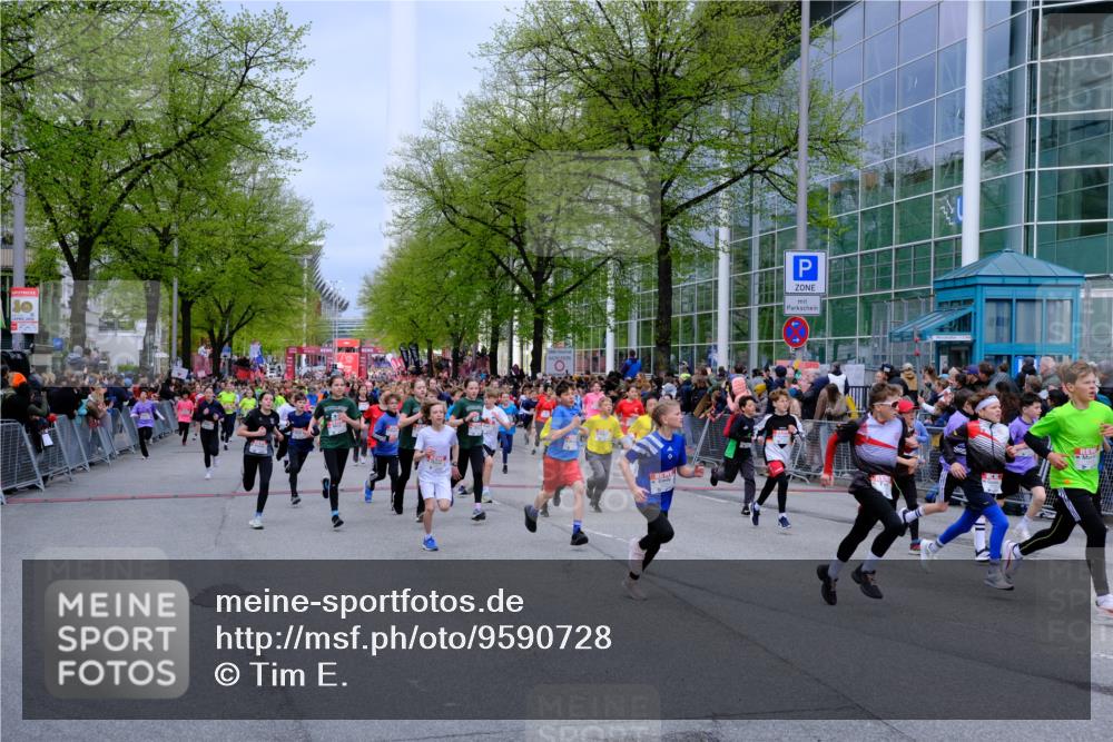 25.04.2026 - Das Zehntel Tim E. http://msf.ph/oto/9590728 25.04.2026 14:33:32 Ziel  meine-sportfotos.de
