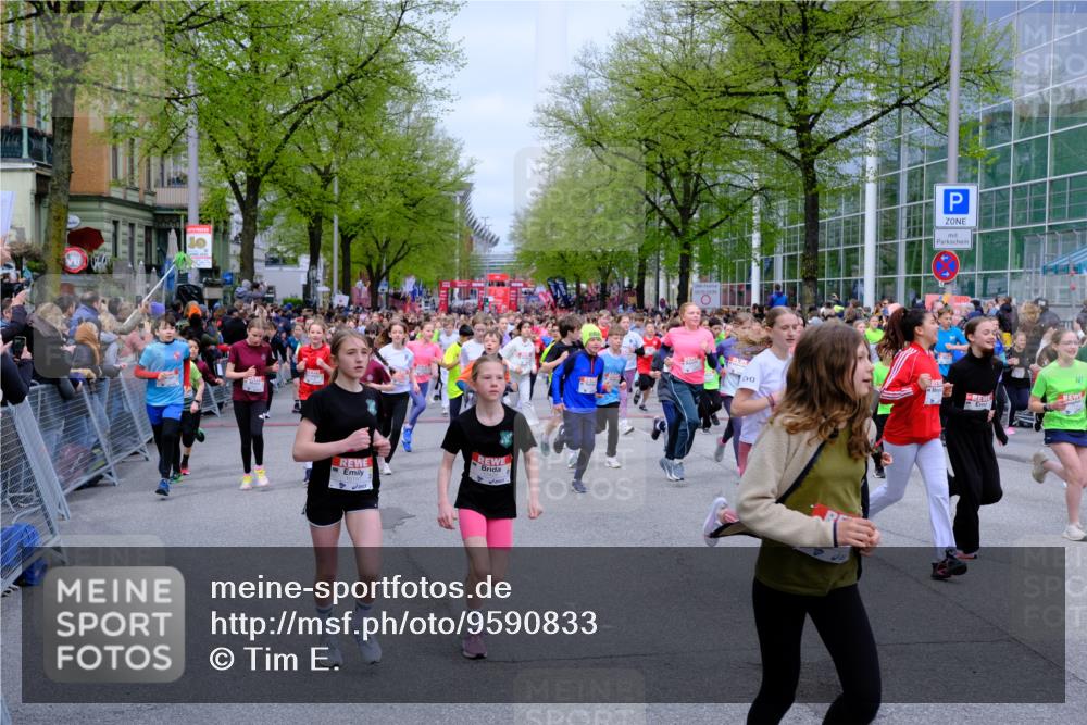 25.04.2026 - Das Zehntel Tim E. http://msf.ph/oto/9590833 25.04.2026 14:33:59 Ziel  meine-sportfotos.de