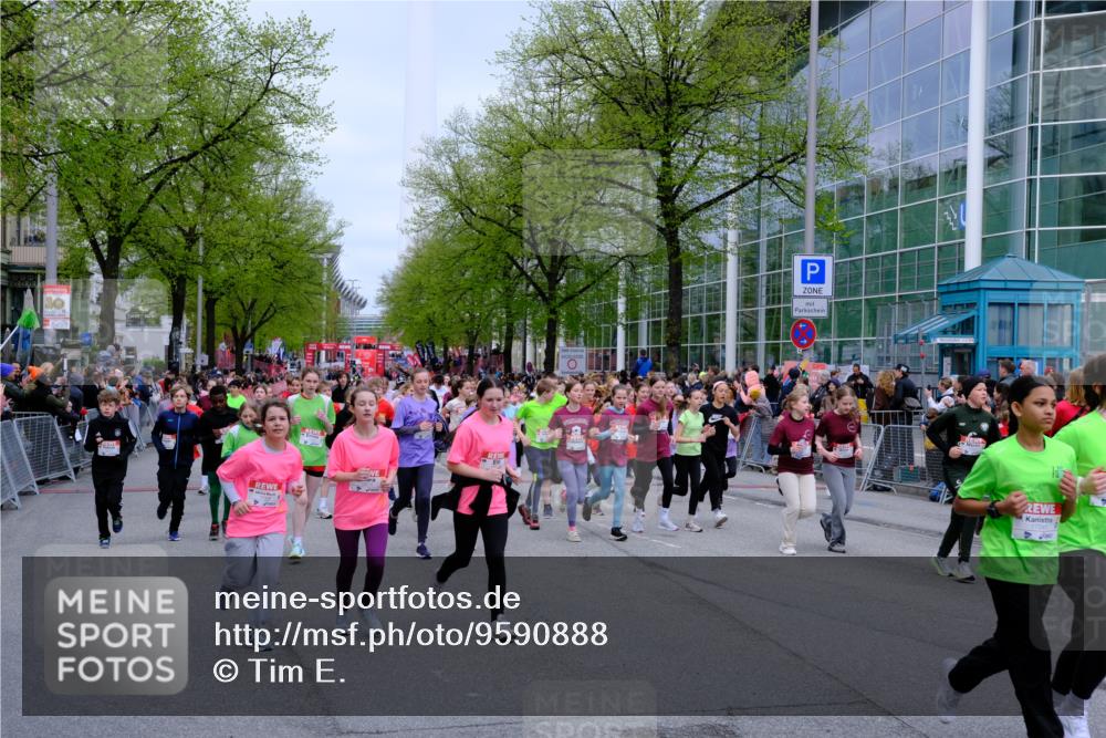 25.04.2026 - Das Zehntel Tim E. http://msf.ph/oto/9590888 25.04.2026 14:34:19 Ziel  meine-sportfotos.de