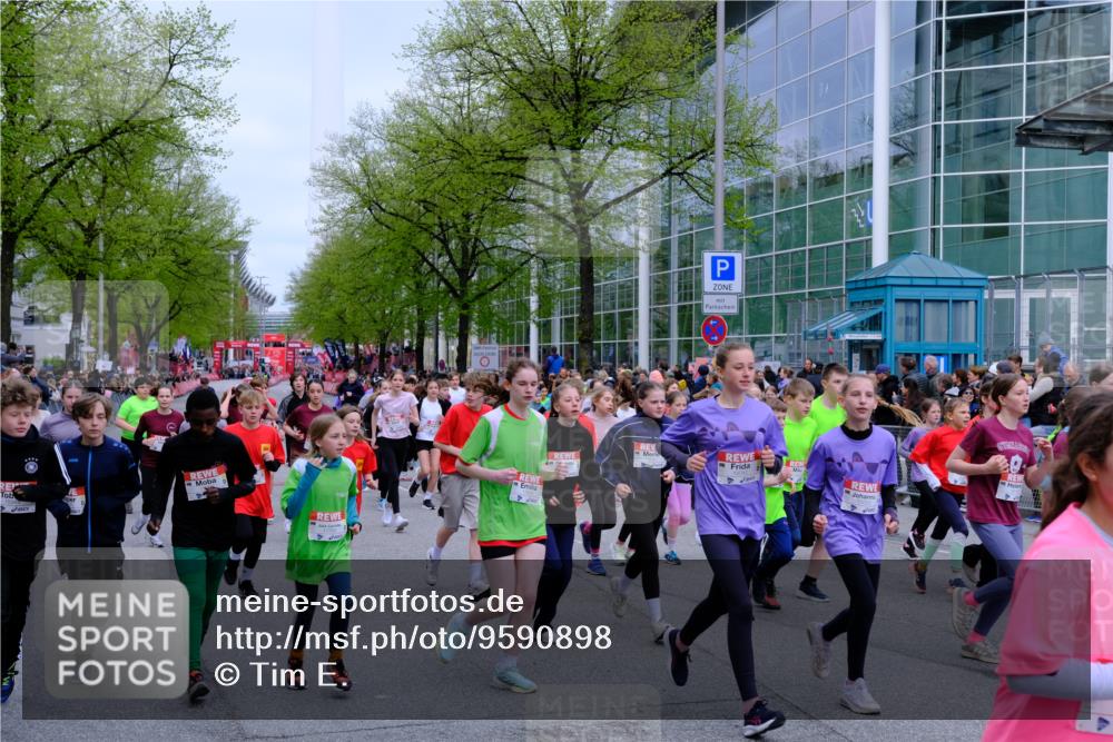 25.04.2026 - Das Zehntel Tim E. http://msf.ph/oto/9590898 25.04.2026 14:34:22 Ziel  meine-sportfotos.de