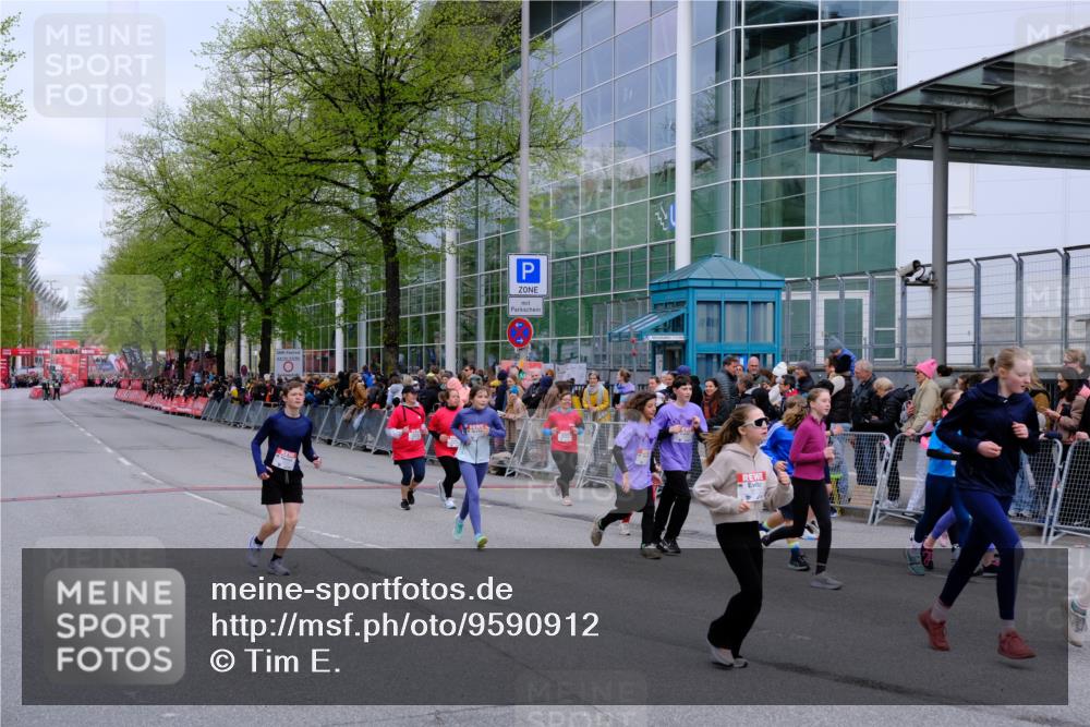 25.04.2026 - Das Zehntel Tim E. http://msf.ph/oto/9590912 25.04.2026 14:34:29 Ziel  meine-sportfotos.de