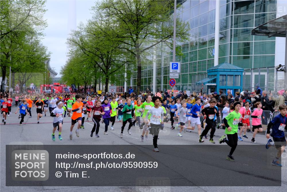 25.04.2026 - Das Zehntel Tim E. http://msf.ph/oto/9590959 25.04.2026 14:35:19 Ziel  meine-sportfotos.de