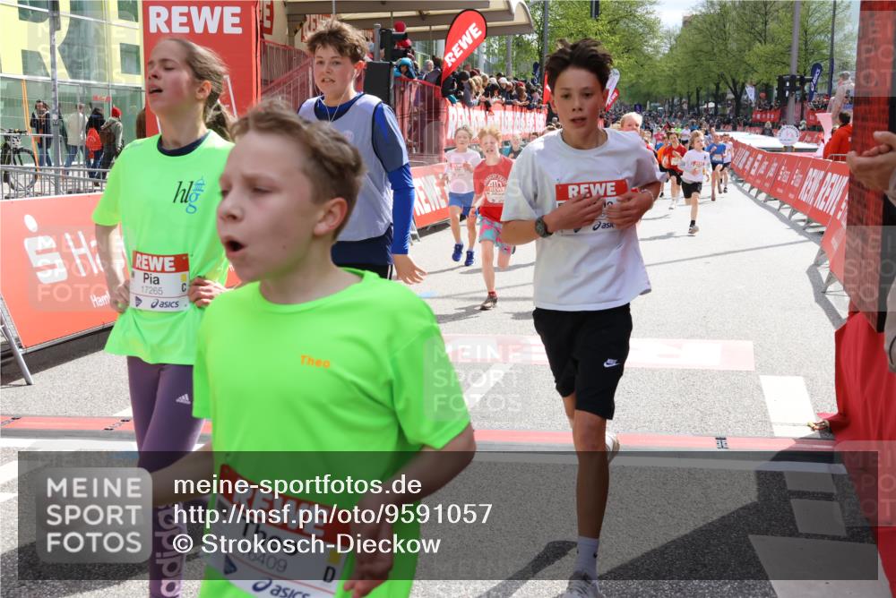25.04.2026 - Das Zehntel Strokosch-Dieckow http://msf.ph/oto/9591057 25.04.2026 14:51:34 Ziel 15140, 15230, 15331, 15449, 15718, 16057, 16409, 16421, 16678, 16702, 16726, 16790, 17265, 17267, 17331, 18024, 18115, 18341, 18342, 15140, 15230, 15331, 15449, 15718, 16057, 16409, 16421, 16678, 16702, 16726, 16790, 17265, 17267, 17331, 18024, 18115, 18341, 18342 meine-sportfotos.de