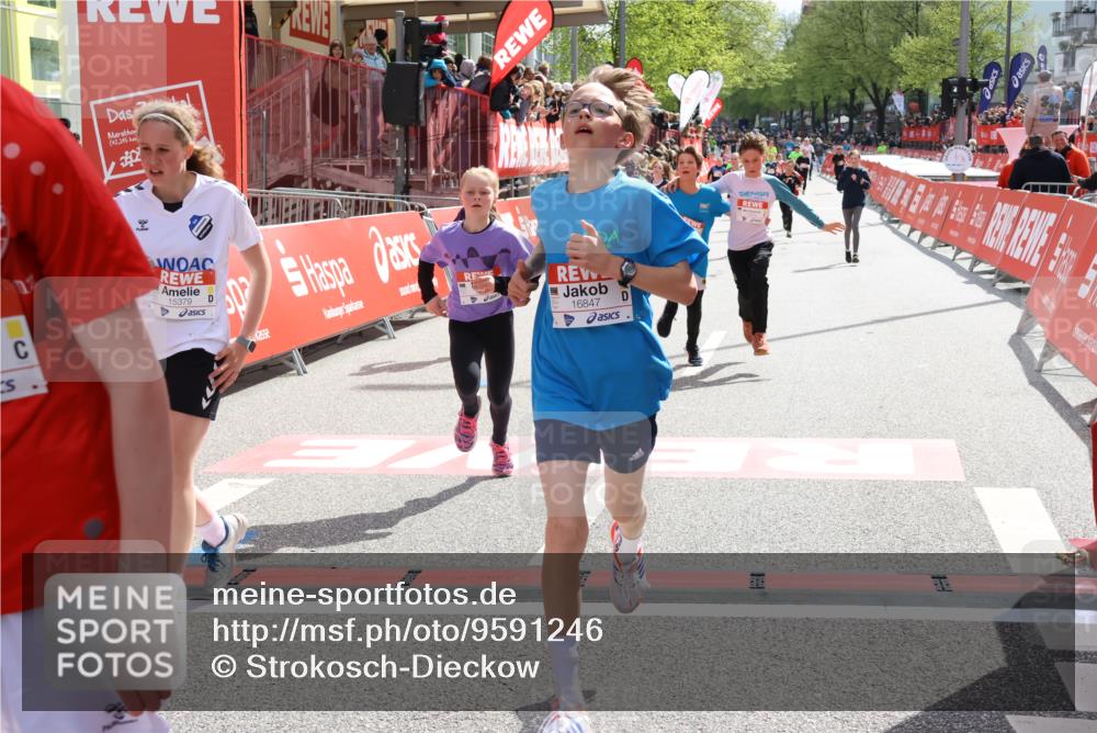 25.04.2026 - Das Zehntel Strokosch-Dieckow http://msf.ph/oto/9591246 25.04.2026 14:51:56 Ziel 15043, 15379, 15597, 16215, 16613, 16631, 16794, 16847, 17095, 17356, 17420, 17572, 17574, 18161, 15043, 15379, 15597, 16215, 16613, 16631, 16794, 16847, 17095, 17356, 17420, 17572, 17574, 18161 meine-sportfotos.de