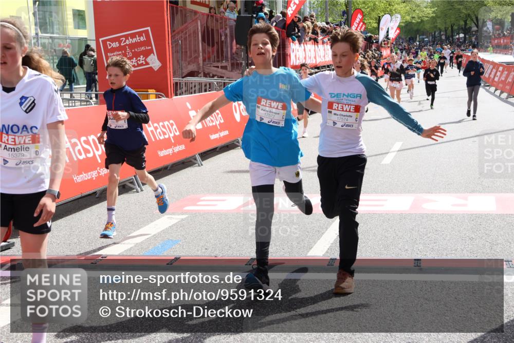 25.04.2026 - Das Zehntel Strokosch-Dieckow http://msf.ph/oto/9591324 25.04.2026 14:51:58 Ziel 15043, 15060, 15379, 16215, 16613, 16631, 16847, 17572, 17574, 18161, 15043, 15060, 15379, 16215, 16613, 16631, 16847, 17572, 17574, 18161 meine-sportfotos.de