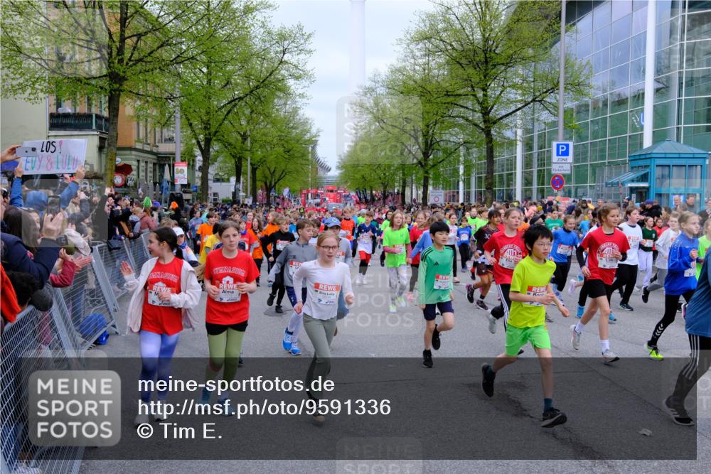 25.04.2026 - Das Zehntel Tim E. http://msf.ph/oto/9591336 25.04.2026 14:36:13 Ziel  meine-sportfotos.de