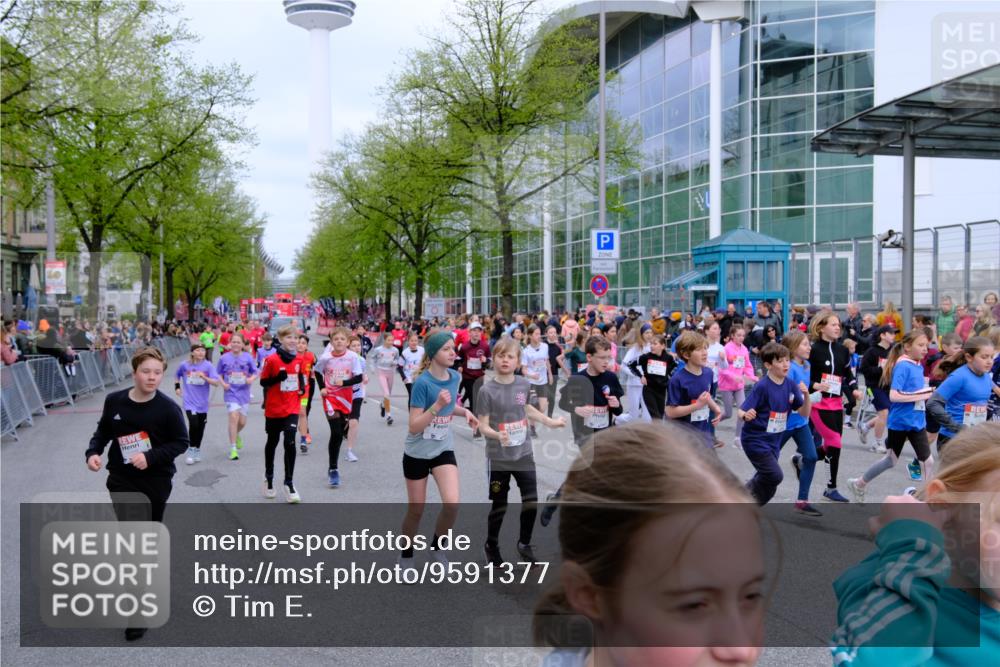 25.04.2026 - Das Zehntel Tim E. http://msf.ph/oto/9591377 25.04.2026 14:36:21 Ziel  meine-sportfotos.de