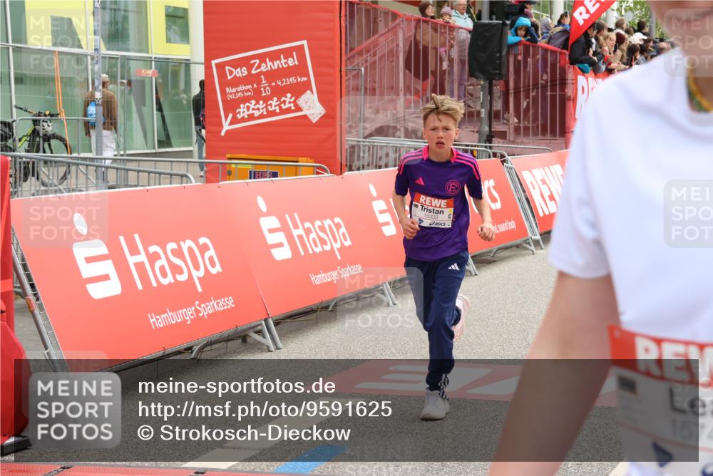 25.04.2026 - Das Zehntel Strokosch-Dieckow http://msf.ph/oto/9591625 25.04.2026 14:52:17 Ziel 15005, 15333, 15548, 15789, 15863, 15881, 15896, 17573, 17659, 17748, 17871, 17875, 18169, 15005, 15333, 15548, 15789, 15863, 15881, 15896, 17573, 17659, 17748, 17871, 17875, 18169 meine-sportfotos.de