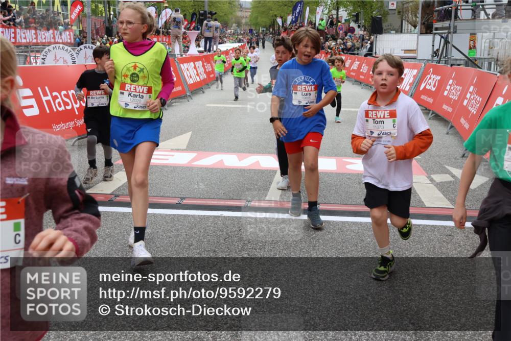 25.04.2026 - Das Zehntel Strokosch-Dieckow http://msf.ph/oto/9592279 25.04.2026 13:00:38 Ziel 10341, 10581, 10584, 10594, 10596, 10605, 11373, 11655, 11724, 11796, 11823, 11867, 12020, 12089, 12231, 12255, 12341, 12398, 12651, 12974, 12979, 13039, 10341, 10581, 10584, 10594, 10596, 10605, 11373, 11655, 11724, 11796, 11823, 11867, 12020, 12089, 12231, 12255, 12341, 12398, 12651, 12974, 12979, 13039 meine-sportfotos.de