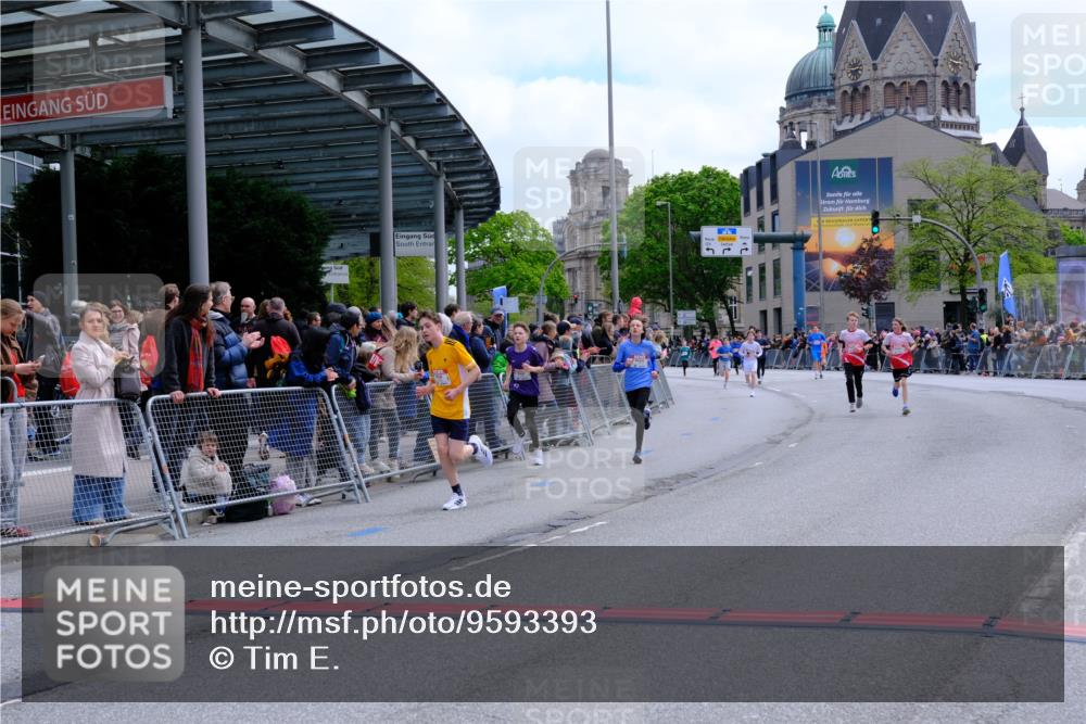 25.04.2026 - Das Zehntel Tim E. http://msf.ph/oto/9593393 25.04.2026 14:47:32 Ziel 15220, 15852, 16233, 16590, 16803, 17106, 17590, 17595, 17600, 17941, 17947, 17948, 18166, 18174, 18263 meine-sportfotos.de