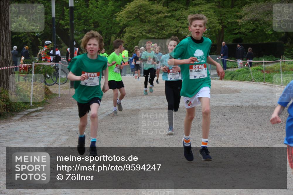 25.04.2026 - Das Zehntel Zöllner http://msf.ph/oto/9594247 25.04.2026 10:37:49 Laufen 7984, 7612, 7961 meine-sportfotos.de