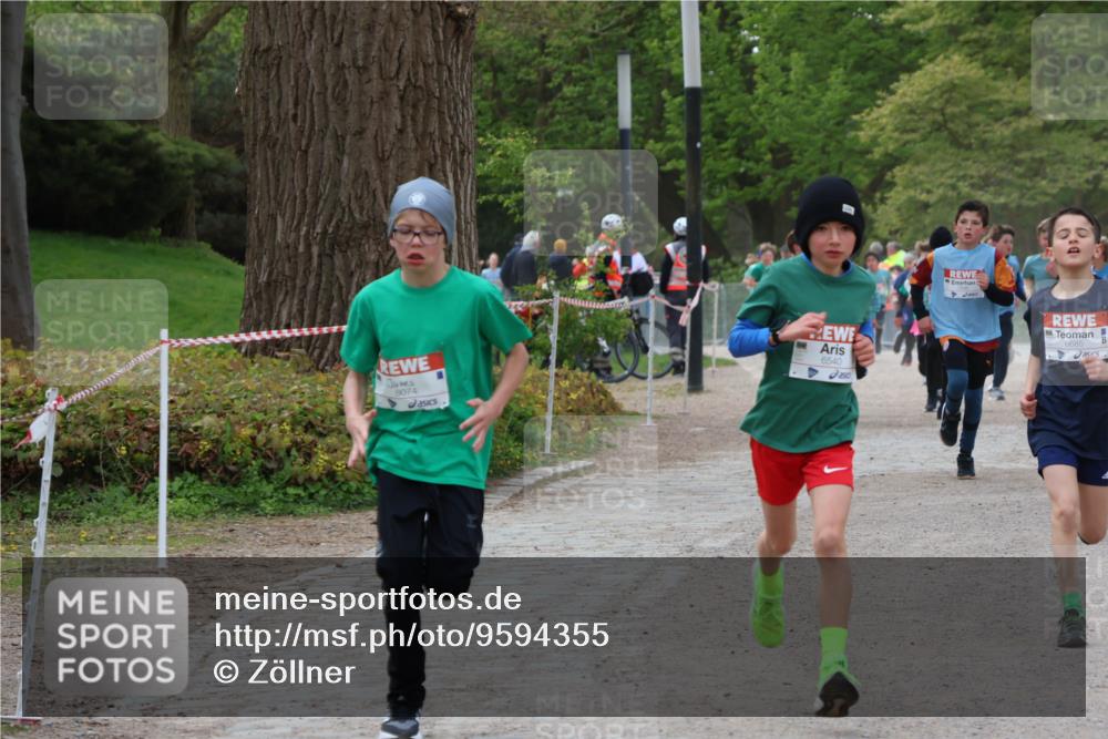 25.04.2026 - Das Zehntel Zöllner http://msf.ph/oto/9594355 25.04.2026 10:38:17 Laufen 8074, 6540, 6685 meine-sportfotos.de