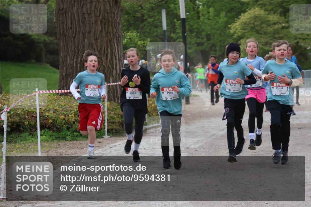 25.04.2026 - Das Zehntel Zöllner http://msf.ph/oto/9594381 25.04.2026 10:38:24 Laufen 7547, 7604, 7588 meine-sportfotos.de