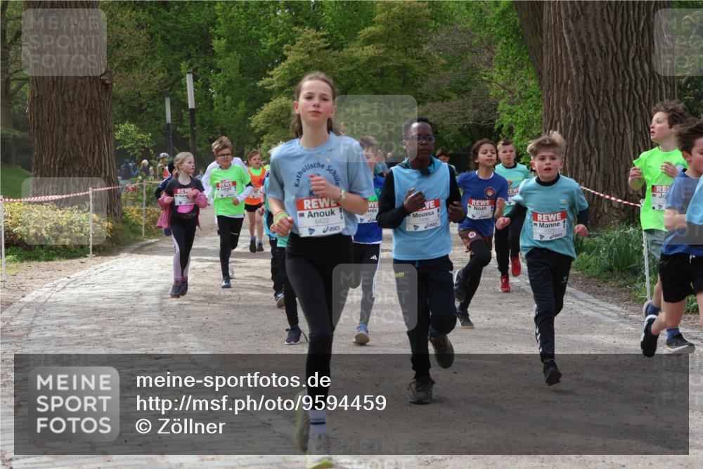 25.04.2026 - Das Zehntel Zöllner http://msf.ph/oto/9594459 25.04.2026 10:38:44 Laufen 6422, 7529 meine-sportfotos.de