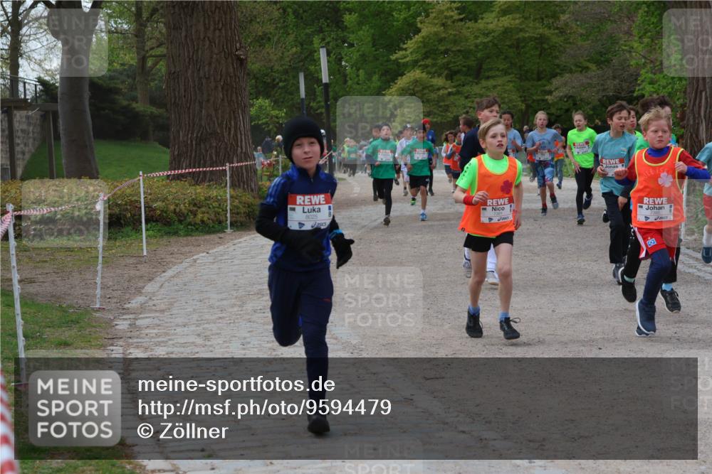 25.04.2026 - Das Zehntel Zöllner http://msf.ph/oto/9594479 25.04.2026 10:38:49 Laufen 8025 meine-sportfotos.de