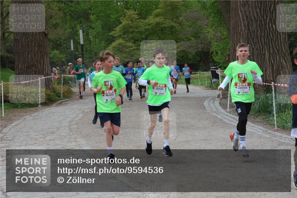 25.04.2026 - Das Zehntel Zöllner http://msf.ph/oto/9594536 25.04.2026 10:39:03 Laufen 7146, 7164 meine-sportfotos.de