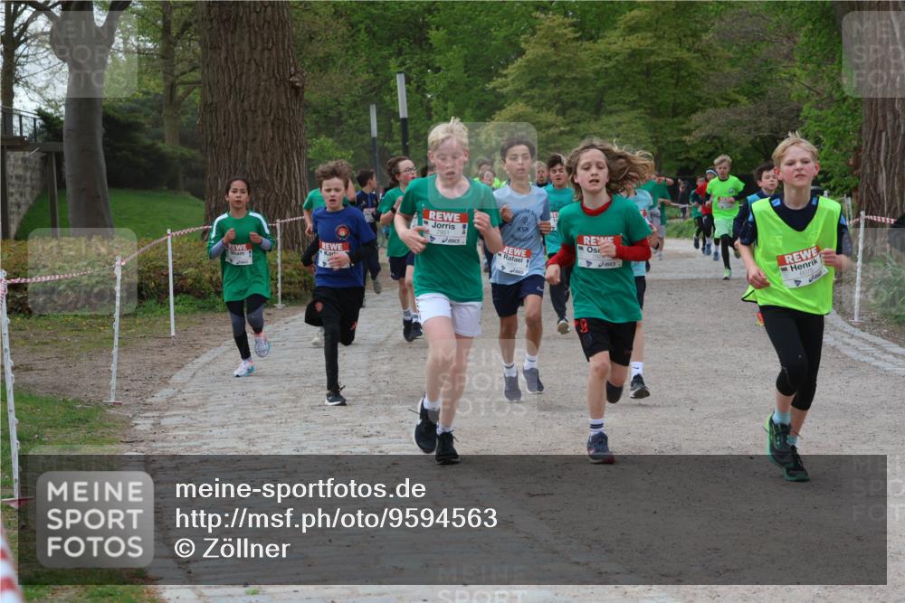 25.04.2026 - Das Zehntel Zöllner http://msf.ph/oto/9594563 25.04.2026 10:39:09 Laufen 7951, 6075 meine-sportfotos.de