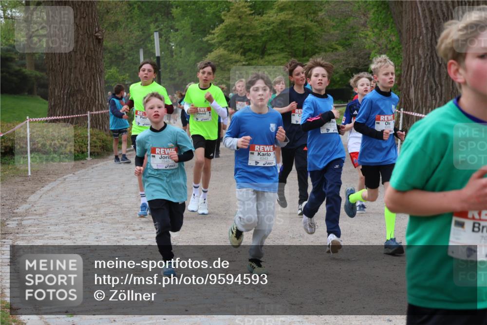 25.04.2026 - Das Zehntel Zöllner http://msf.ph/oto/9594593 25.04.2026 10:39:16 Laufen 7545, 6343, 6353, 79 meine-sportfotos.de
