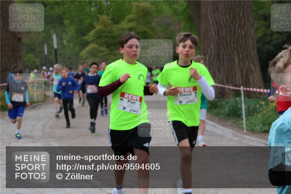 25.04.2026 - Das Zehntel Zöllner http://msf.ph/oto/9594605 25.04.2026 10:39:18 Laufen 7257, 7260 meine-sportfotos.de