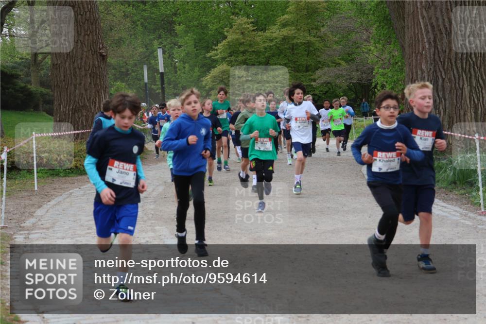 25.04.2026 - Das Zehntel Zöllner http://msf.ph/oto/9594614 25.04.2026 10:39:20 Laufen 5687 meine-sportfotos.de