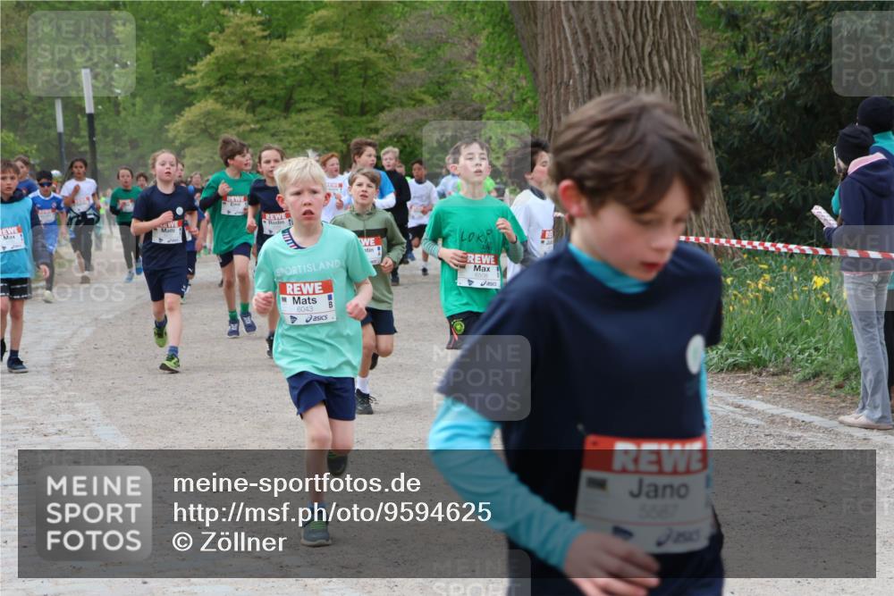 25.04.2026 - Das Zehntel Zöllner http://msf.ph/oto/9594625 25.04.2026 10:39:22 Laufen 6043, 6508, 5587, 31510 meine-sportfotos.de