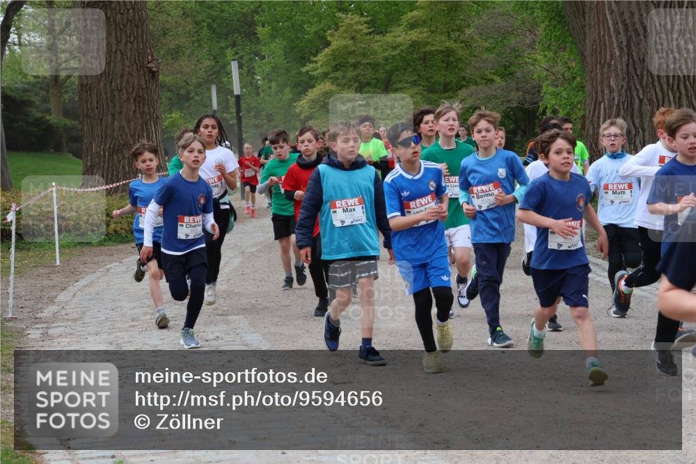 25.04.2026 - Das Zehntel Zöllner http://msf.ph/oto/9594656 25.04.2026 10:39:26 Laufen 5435, 5782, 7 meine-sportfotos.de