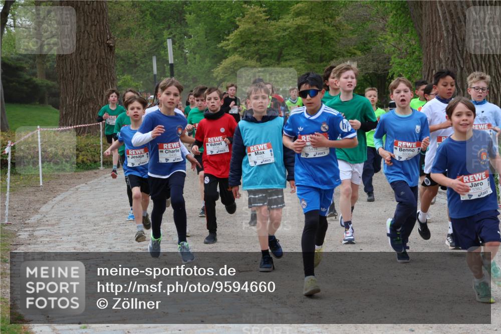 25.04.2026 - Das Zehntel Zöllner http://msf.ph/oto/9594660 25.04.2026 10:39:27 Laufen 5414, 6336, 5383 meine-sportfotos.de