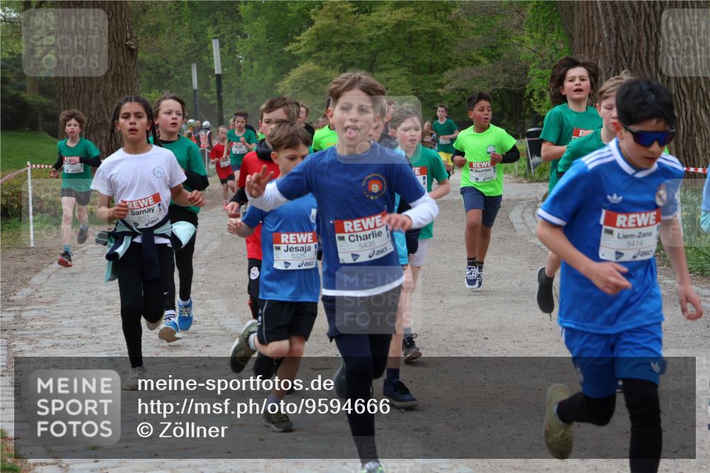 25.04.2026 - Das Zehntel Zöllner http://msf.ph/oto/9594666 25.04.2026 10:39:28 Laufen 5101, 6326, 5435, 5414 meine-sportfotos.de