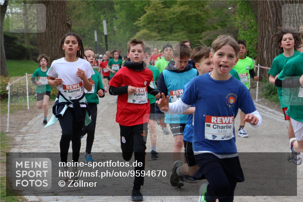 25.04.2026 - Das Zehntel Zöllner http://msf.ph/oto/9594670 25.04.2026 10:39:28 Laufen 5101, 6156, 5435 meine-sportfotos.de
