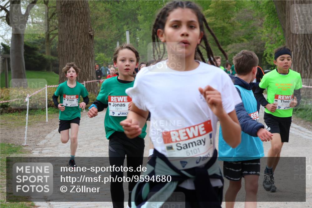 25.04.2026 - Das Zehntel Zöllner http://msf.ph/oto/9594680 25.04.2026 10:39:30 Laufen 7911, 2022, 5101, 6710 meine-sportfotos.de