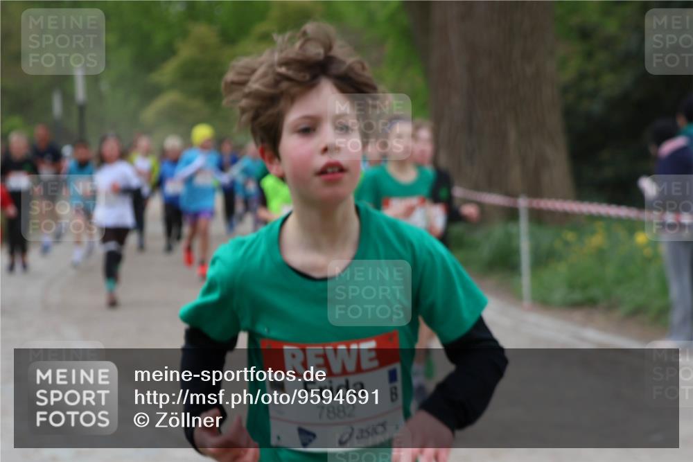 25.04.2026 - Das Zehntel Zöllner http://msf.ph/oto/9594691 25.04.2026 10:39:32 Laufen 7882 meine-sportfotos.de
