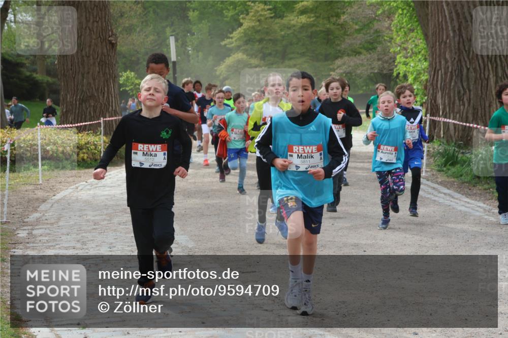25.04.2026 - Das Zehntel Zöllner http://msf.ph/oto/9594709 25.04.2026 10:39:36 Laufen 5512, 5811 meine-sportfotos.de