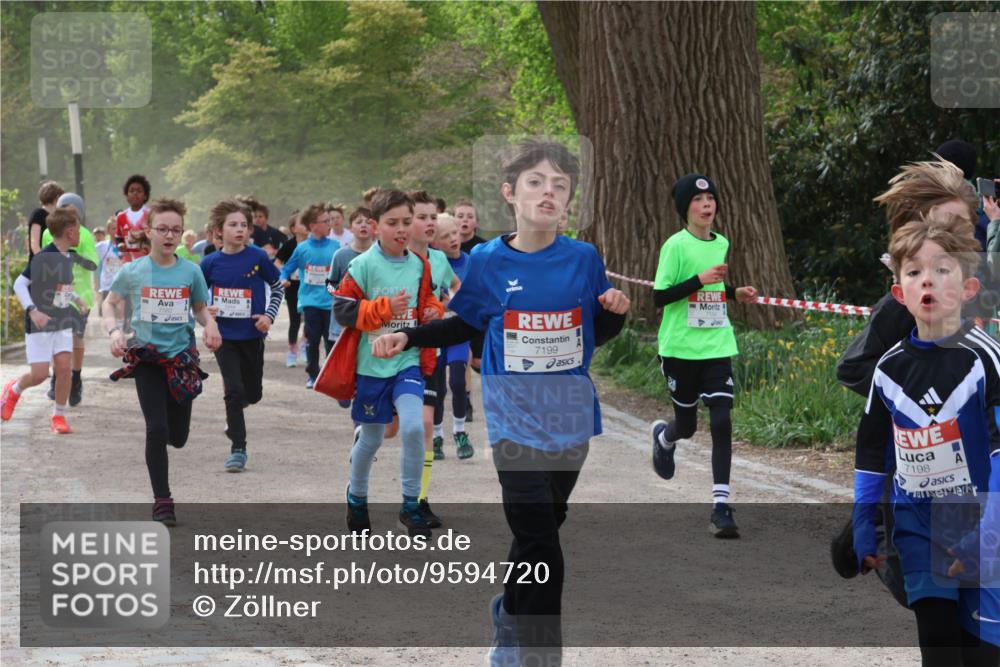 25.04.2026 - Das Zehntel Zöllner http://msf.ph/oto/9594720 25.04.2026 10:39:38 Laufen 7199, 7198 meine-sportfotos.de