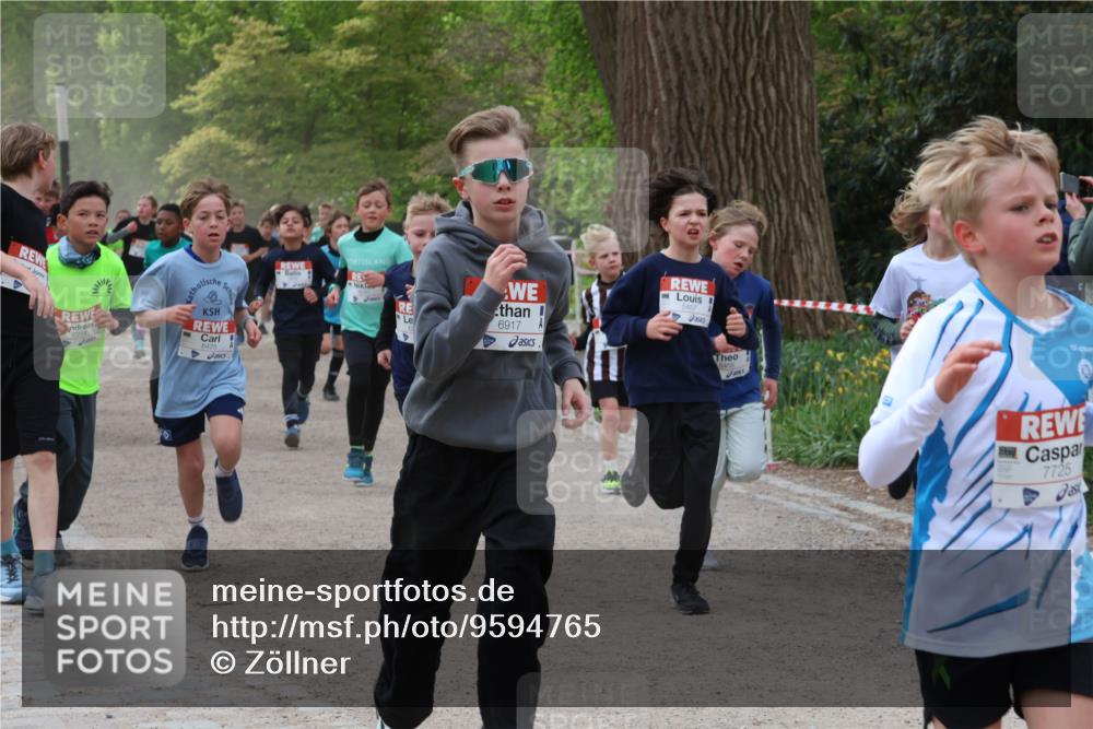 25.04.2026 - Das Zehntel Zöllner http://msf.ph/oto/9594765 25.04.2026 10:39:47 Laufen 6425, 6917, 7725 meine-sportfotos.de