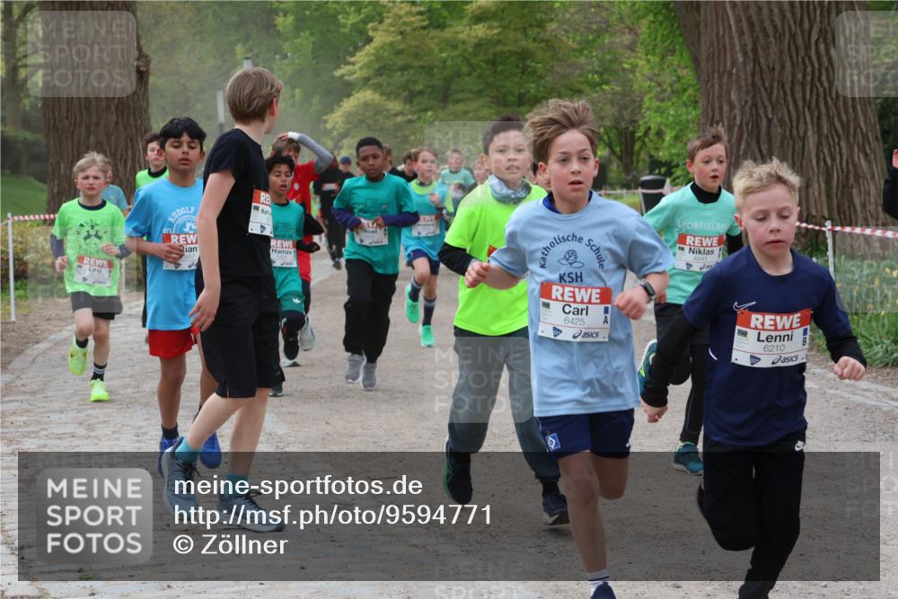 25.04.2026 - Das Zehntel Zöllner http://msf.ph/oto/9594771 25.04.2026 10:39:48 Laufen 6425, 6041, 6210 meine-sportfotos.de