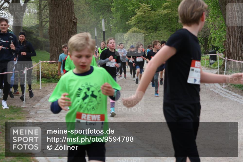 25.04.2026 - Das Zehntel Zöllner http://msf.ph/oto/9594788 25.04.2026 10:39:51 Laufen 7301 meine-sportfotos.de