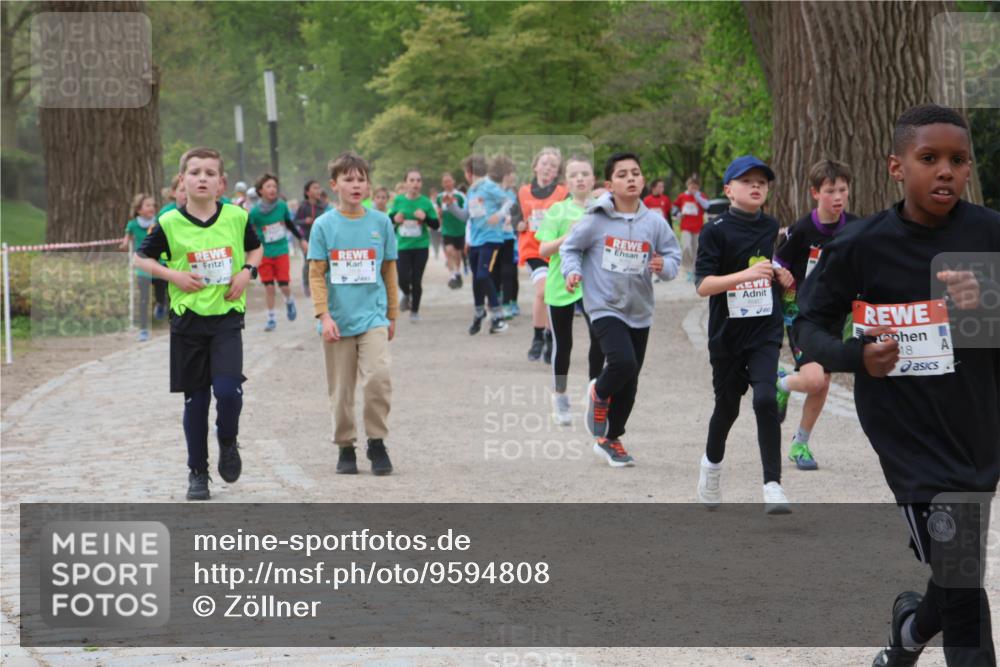 25.04.2026 - Das Zehntel Zöllner http://msf.ph/oto/9594808 25.04.2026 10:39:56 Laufen 18 meine-sportfotos.de