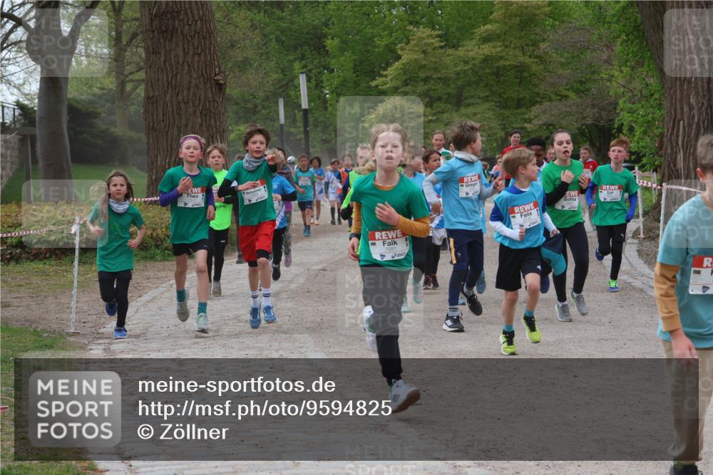 25.04.2026 - Das Zehntel Zöllner http://msf.ph/oto/9594825 25.04.2026 10:40:00 Laufen 7981 meine-sportfotos.de