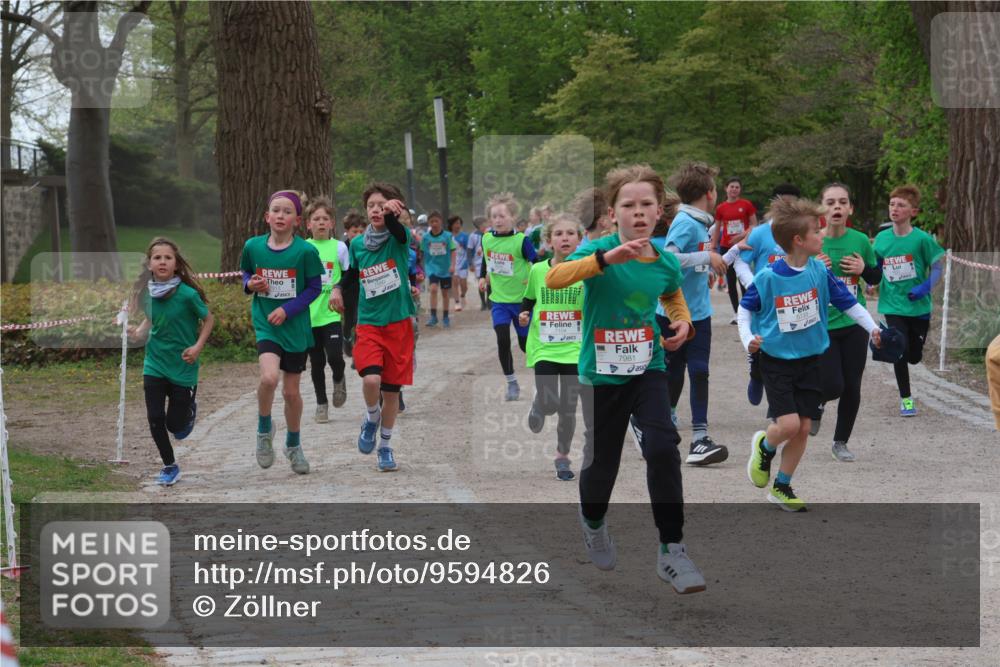25.04.2026 - Das Zehntel Zöllner http://msf.ph/oto/9594826 25.04.2026 10:40:00 Laufen 7981 meine-sportfotos.de