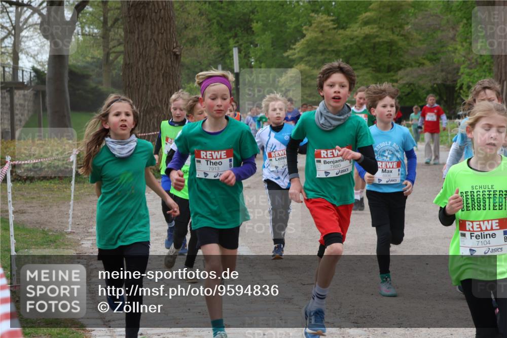 25.04.2026 - Das Zehntel Zöllner http://msf.ph/oto/9594836 25.04.2026 10:40:02 Laufen 7913, 7719, 7880, 6936, 7104 meine-sportfotos.de