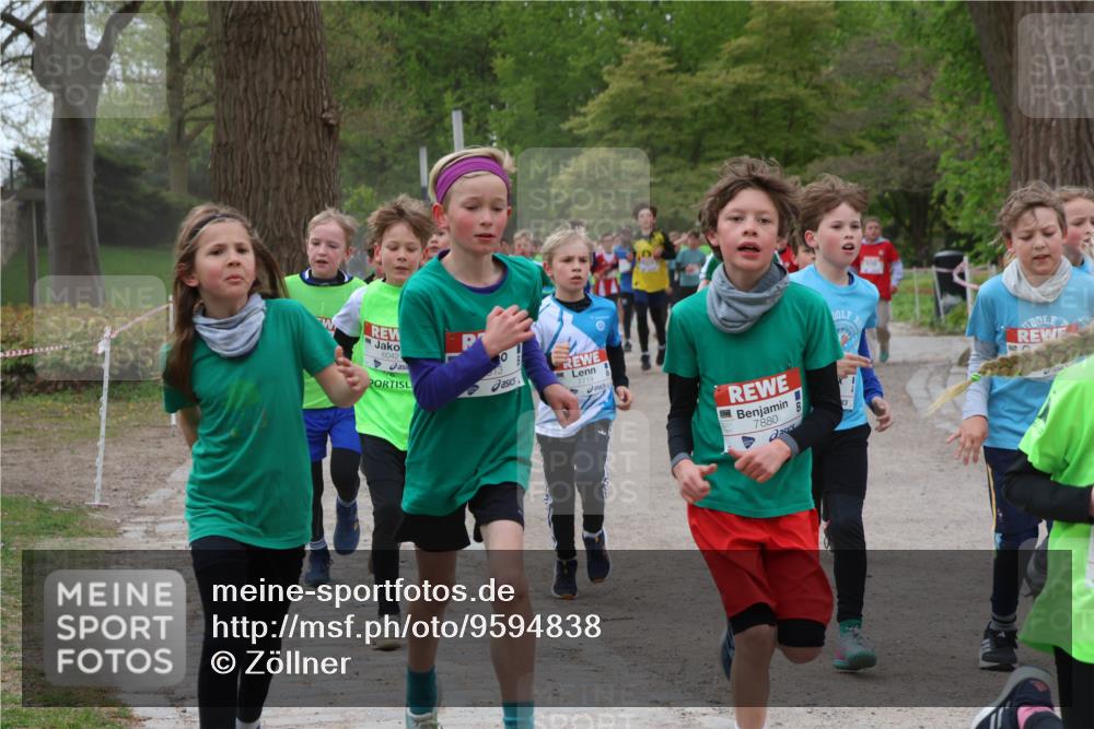 25.04.2026 - Das Zehntel Zöllner http://msf.ph/oto/9594838 25.04.2026 10:40:02 Laufen 6042, 7880 meine-sportfotos.de